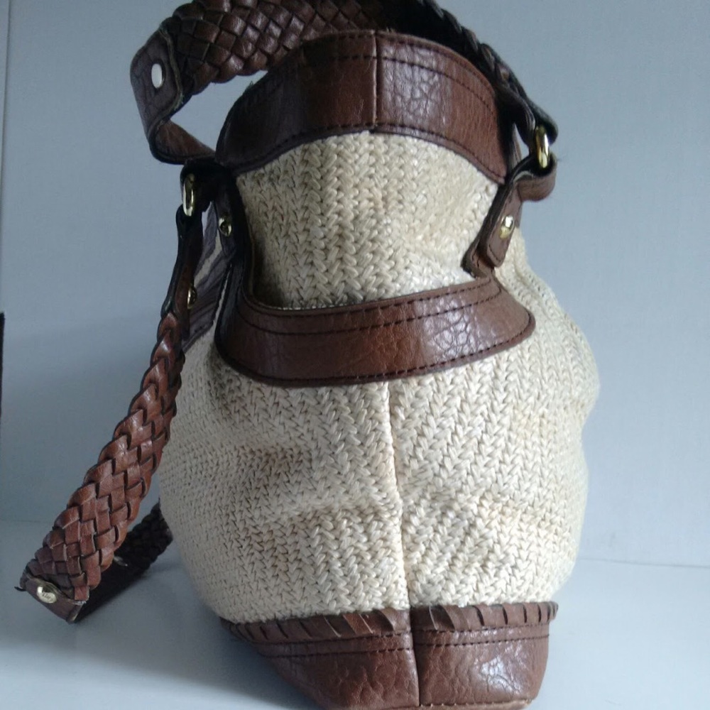 Etienne Aigner Straw Shoulder Bag - Picture 4 of 9